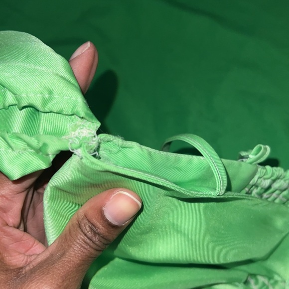 ASOS Lime Satin Cropped Top size 4 - Picture 8 of 9